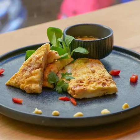 Hotel Golden Crown 4*