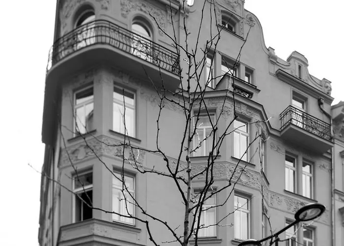 Golden Crown Szálloda