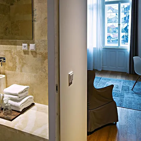 Hotel Golden Crown Prague